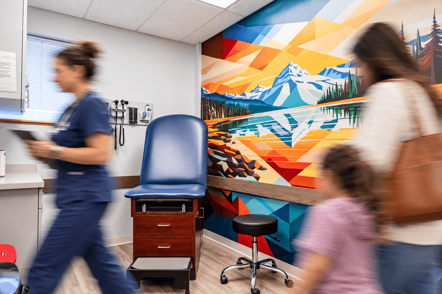 Colorful mural in the Drakos Cicero exam room